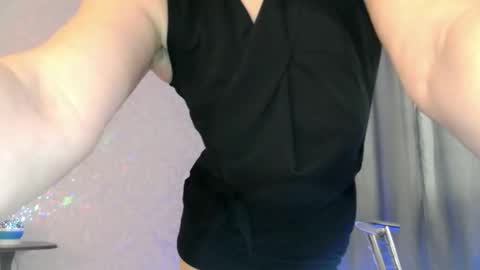 Snapshot of elenaza chatting on 04/27/26, 10:57 elenaza online show from 04/27/26, 10:57