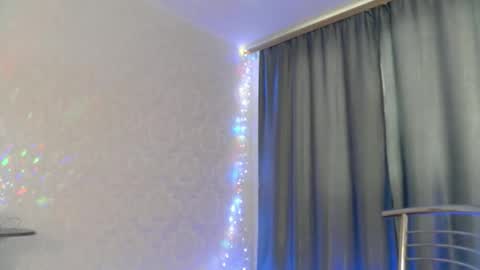 Snapshot of elenaza chatting on 05/19/26, 10:21 elenaza online show from 05/19/26, 10:21