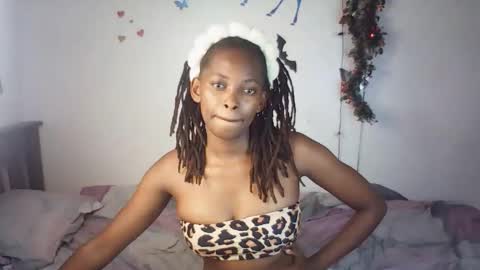 eleniedoll online show from 02/16/26, 01:02