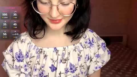 Annie PVT IS OPEN online show from 03/12/26, 09:43