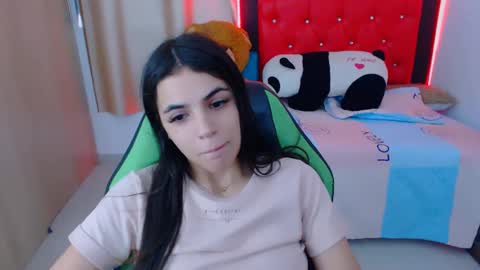 agnes online show from 01/25/25, 08:53