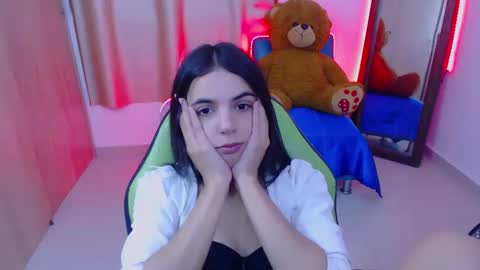 agnes online show from 02/06/25, 09:28