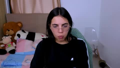 agnes online show from 12/16/25, 05:51