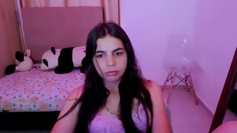 Snapshot of elenna_hotx chatting on 05/07/26, 06:02 agnes online show from 05/07/26, 06:02