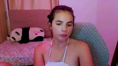 Snapshot of elenna_hotx chatting on 05/12/26, 06:38 agnes online show from 05/12/26, 06:38