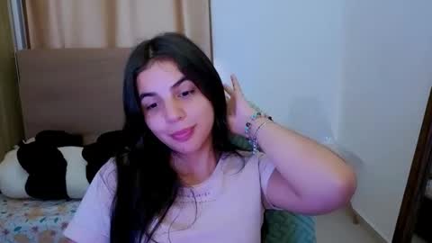 Snapshot of elenna_hotx chatting on 05/14/26, 08:26 agnes online show from 05/14/26, 08:26