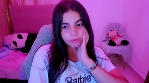Snapshot of elenna_hotx chatting on 05/28/26, 07:55 agnes online show from 05/28/26, 07:55