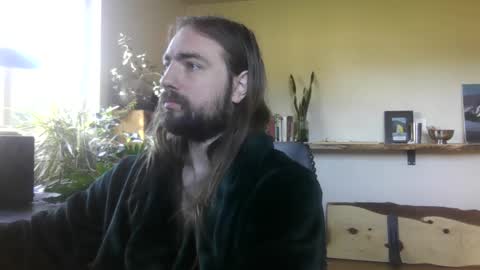 Snapshot of elephantfox chatting on 01/26/25, 06:06 fox online show from 01/26/25, 06:06