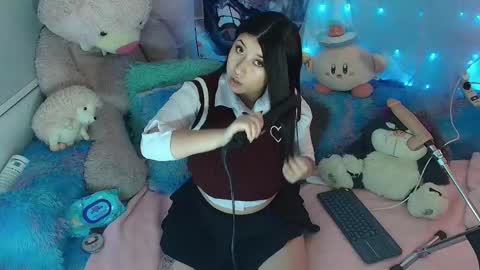 Snapshot of elfen_miu chatting on 11/03/25, 12:46 miu online show from 11/03/25, 12:46