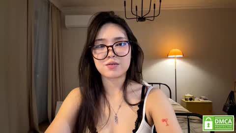 Snapshot of elfredaruckle chatting on 03/03/26, 06:47 Aira online show from 03/03/26, 06:47