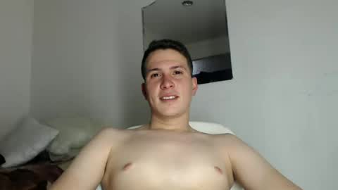 Snapshot of elgochito123 chatting on 06/26/26, 11:31 elgocho online show from 06/26/26, 11:31