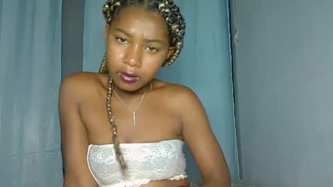 elia011 online show from 01/18/25, 12:36