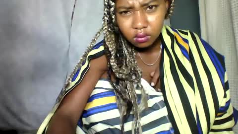 elia011 online show from 01/23/25, 02:44