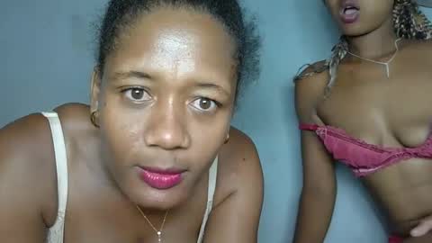 elia011 online show from 01/24/25, 03:11