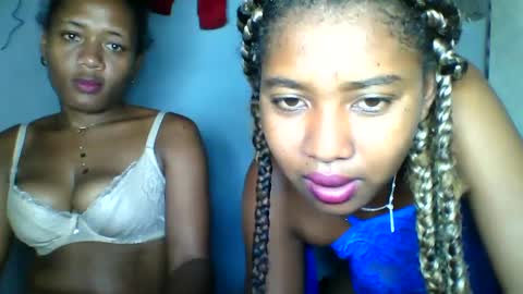 elia011 online show from 01/25/25, 04:57