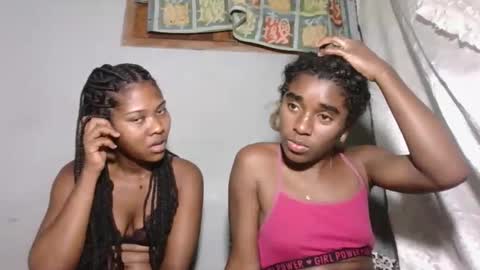 elia011 online show from 11/14/25, 07:01