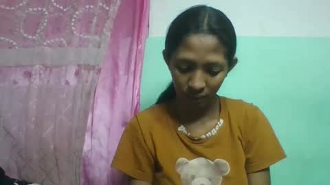 eliah193653 online show from 05/11/26, 06:08