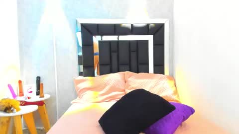  Elian  online show from 03/15/26, 12:33