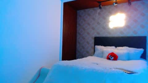 Elian online show from 01/15/26, 01:26