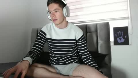 Elian online show from 12/28/24, 10:13