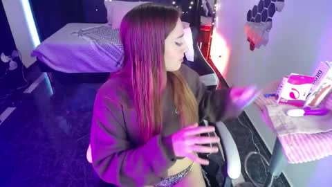 eliana_meaw online show from 04/20/26, 01:03