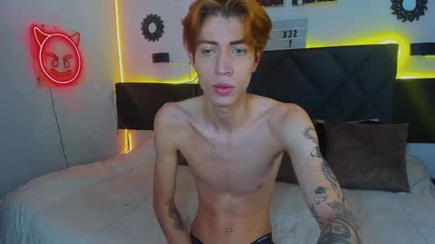 eliann_adam online show from 01/26/25, 04:51