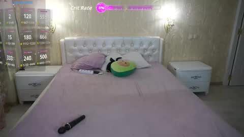 Luna online show from 12/23/25, 01:58