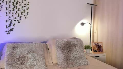 Eli online show from 04/21/26, 02:04