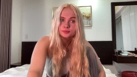   online show from 01/20/25, 01:50