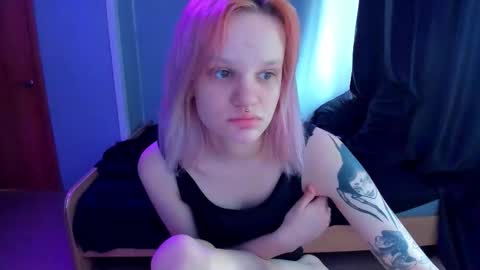 elieiza_xo online show from 03/09/26, 09:02
