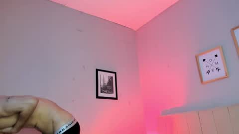 elier_jhonson1 online show from 02/13/26, 02:02