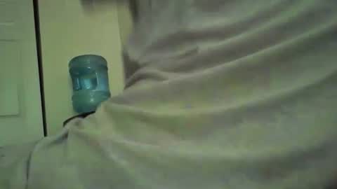 eliexavier123456789 online show from 04/15/26, 04:25