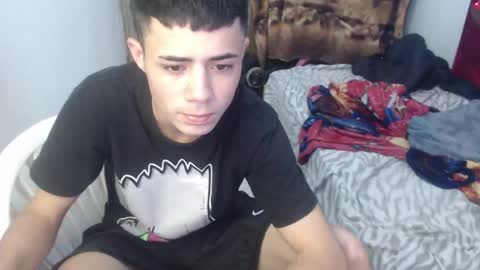 Snapshot of elii_797 chatting on 02/28/26, 04:08 bby-santy online show from 02/28/26, 04:08