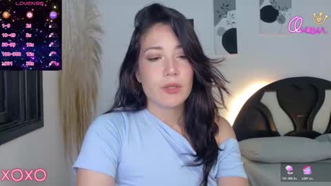 eliiih_ online show from 01/06/26, 01:53