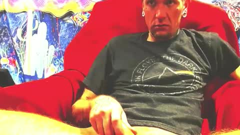 Snapshot of elijablue chatting on 03/08/25, 11:58 Elija Blue online show from 03/08/25, 11:58