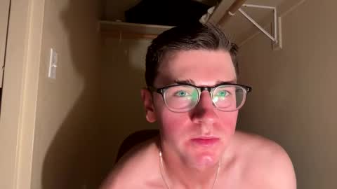 Snapshot of elijahkinky24 chatting on 05/11/26, 10:51 elijahkinky24 online show from 05/11/26, 10:51