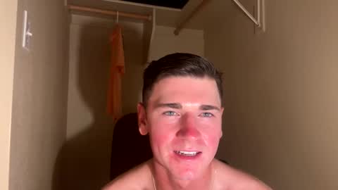 Snapshot of elijahkinky24 chatting on 05/16/26, 12:18 elijahkinky24 online show from 05/16/26, 12:18