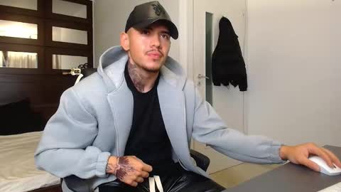 ElijahThorne online show from 02/05/26, 06:40