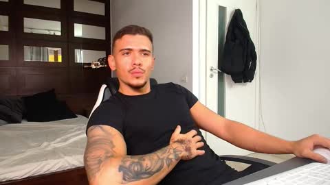 ElijahThorne online show from 02/07/26, 08:07