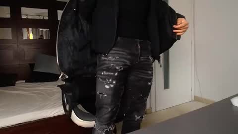 ElijahThorne online show from 02/24/26, 06:33