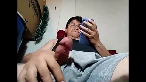 Snapshot of elimposstor chatting on 01/05/25, 03:13 elimposstor online show from 01/05/25, 03:13