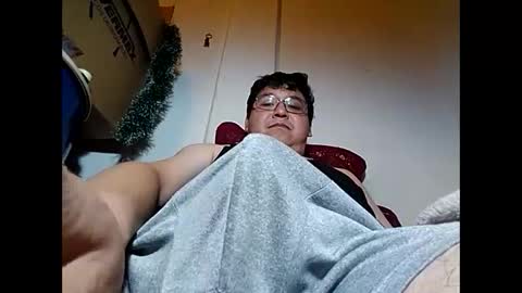 Snapshot of elimposstor chatting on 01/11/25, 11:13 elimposstor online show from 01/11/25, 11:13