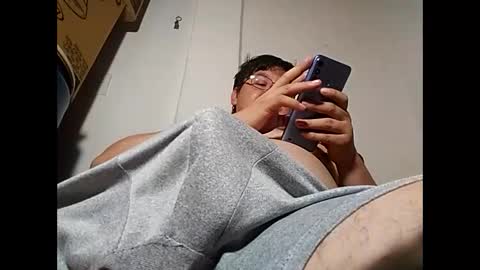 Snapshot of elimposstor chatting on 02/14/25, 06:45 elimposstor online show from 02/14/25, 06:45