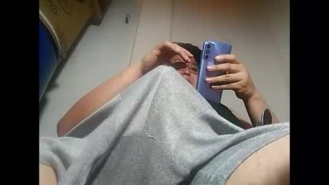 Snapshot of elimposstor chatting on 03/10/25, 03:52 elimposstor online show from 03/10/25, 03:52