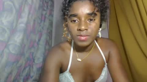 Snapshot of elina981 chatting on 04/26/26, 09:34 elina981 online show from 04/26/26, 09:34