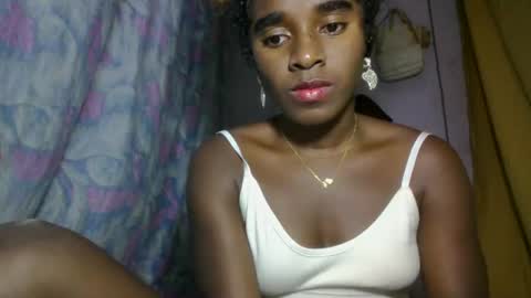 Snapshot of elina981 chatting on 04/30/26, 10:43 elina981 online show from 04/30/26, 10:43