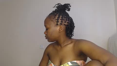 elina_gee online show from 09/24/25, 08:50