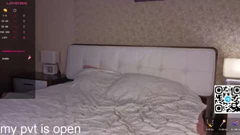 Elina online show from 11/25/25, 01:27