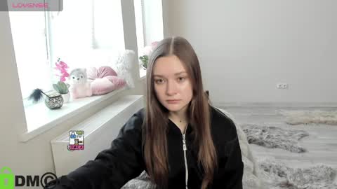 elina_x online show from 03/23/26, 08:07