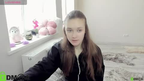 elina_x online show from 03/29/26, 07:52